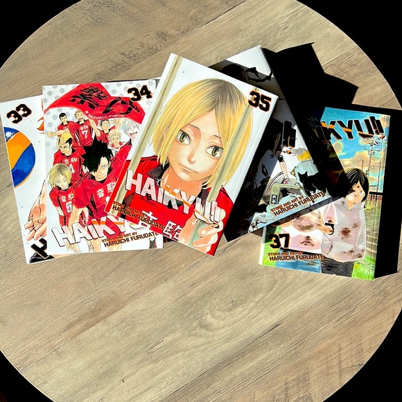 Viz Media Other - Haikyuu Manga/Comics 33-37